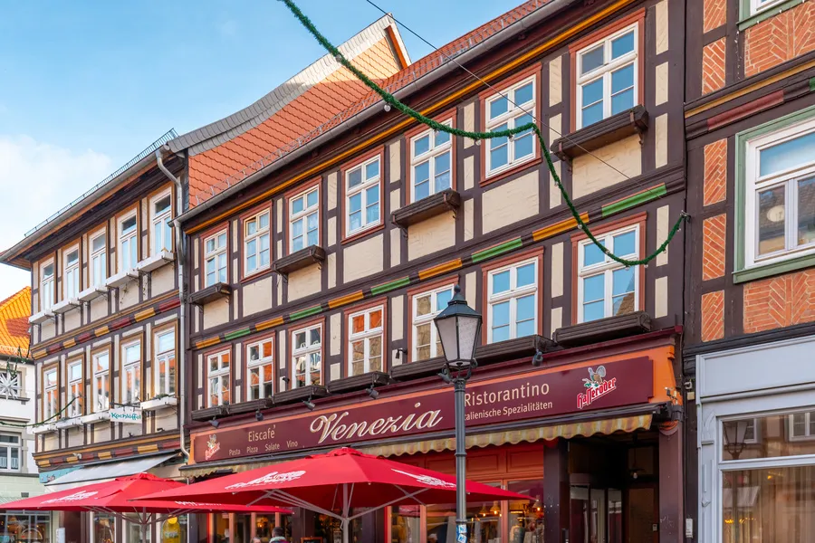 Fachwerkfassade des Hauses Breite Straße 34 in Wernigerode